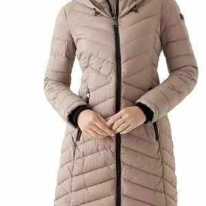 DKNY Women's Beige Puffer Coat